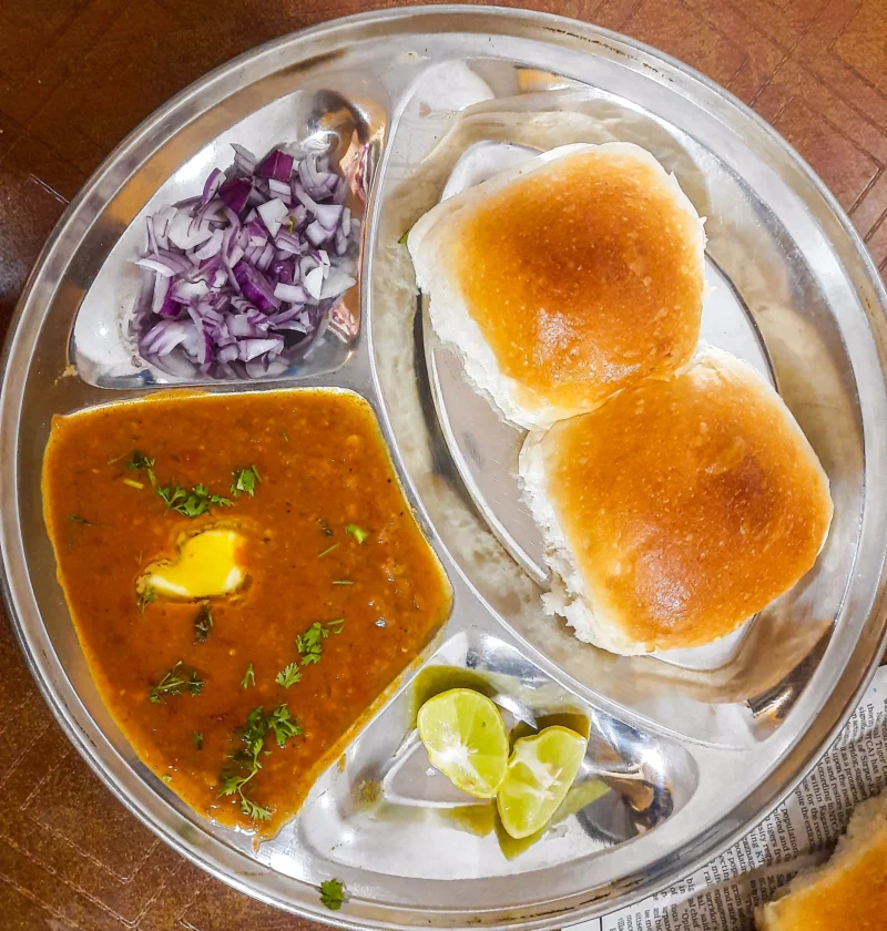 Juhu pav bhaji is a popular Mumbai street food